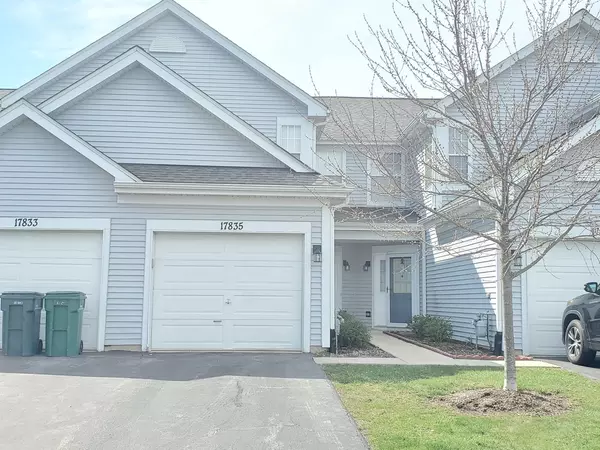 17835 Braewick RD, Gurnee, IL 60031