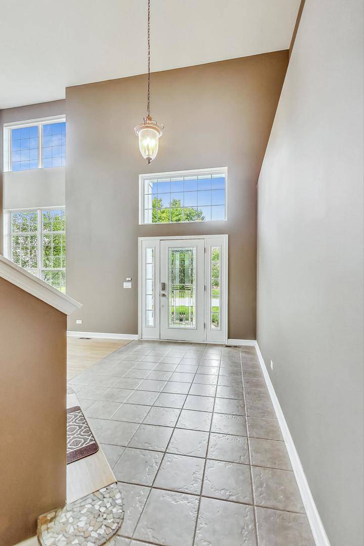 Lindenhurst, IL 60046,1791 Prairie Ridge CIR