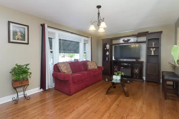 Cicero, IL 60804,3233 S 60th CT