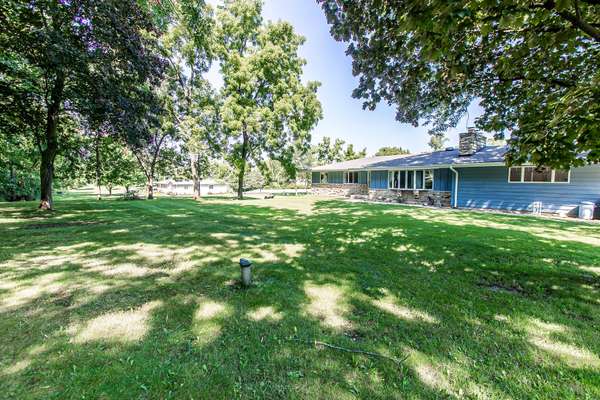 Antioch, IL 60002,40546 N Prairie AVE