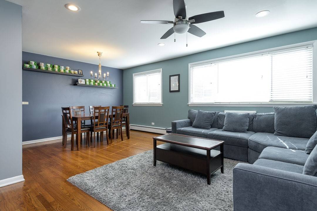 Evanston, IL 60202,929 Washington ST #306