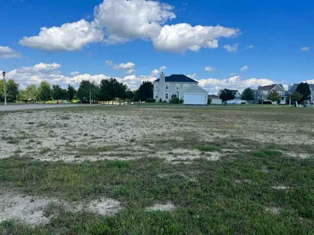 160 Isbell DR, Sugar Grove, IL 60554