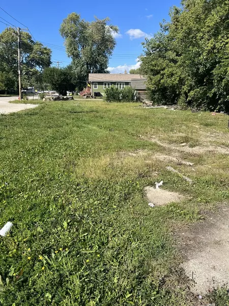 3020 W Il Route 120, Mchenry, IL 60051