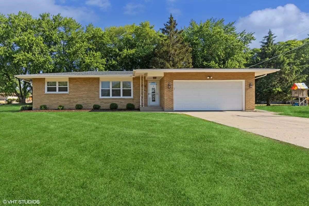 Johnsburg, IL 60051,1308 Oeffling DR