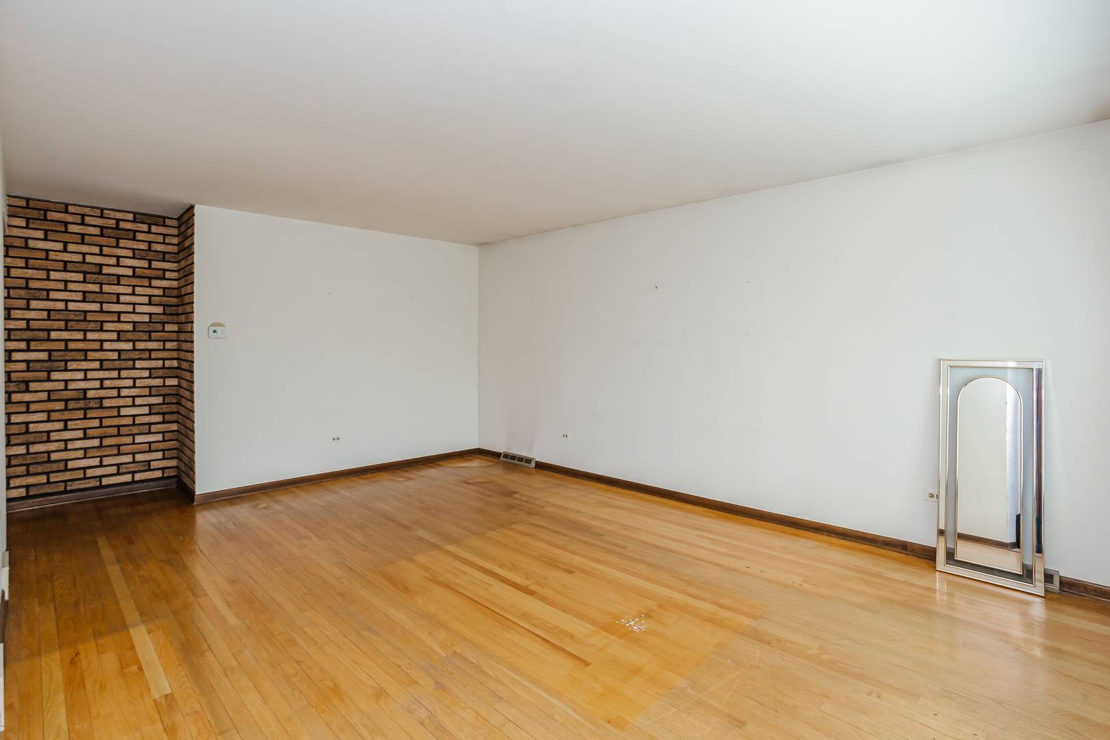 Alsip, IL 60803,5010 W 121st ST