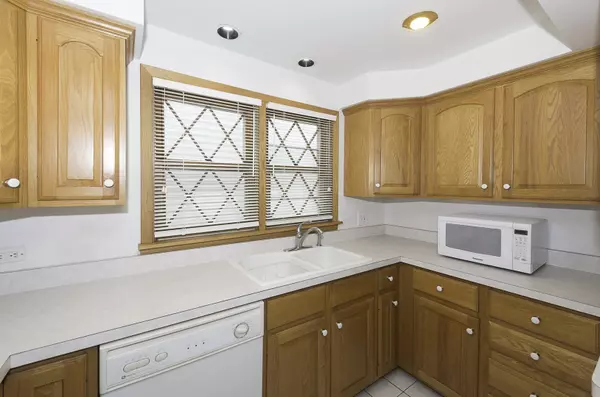 Chicago, IL 60634,3238 N Orange AVE