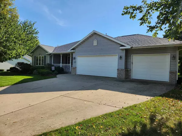 3486 Valley Woods DR, Cherry Valley, IL 61016