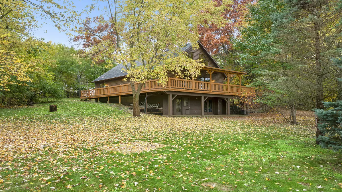 Amboy, IL 61310,1360 Sleepy Hollow RD