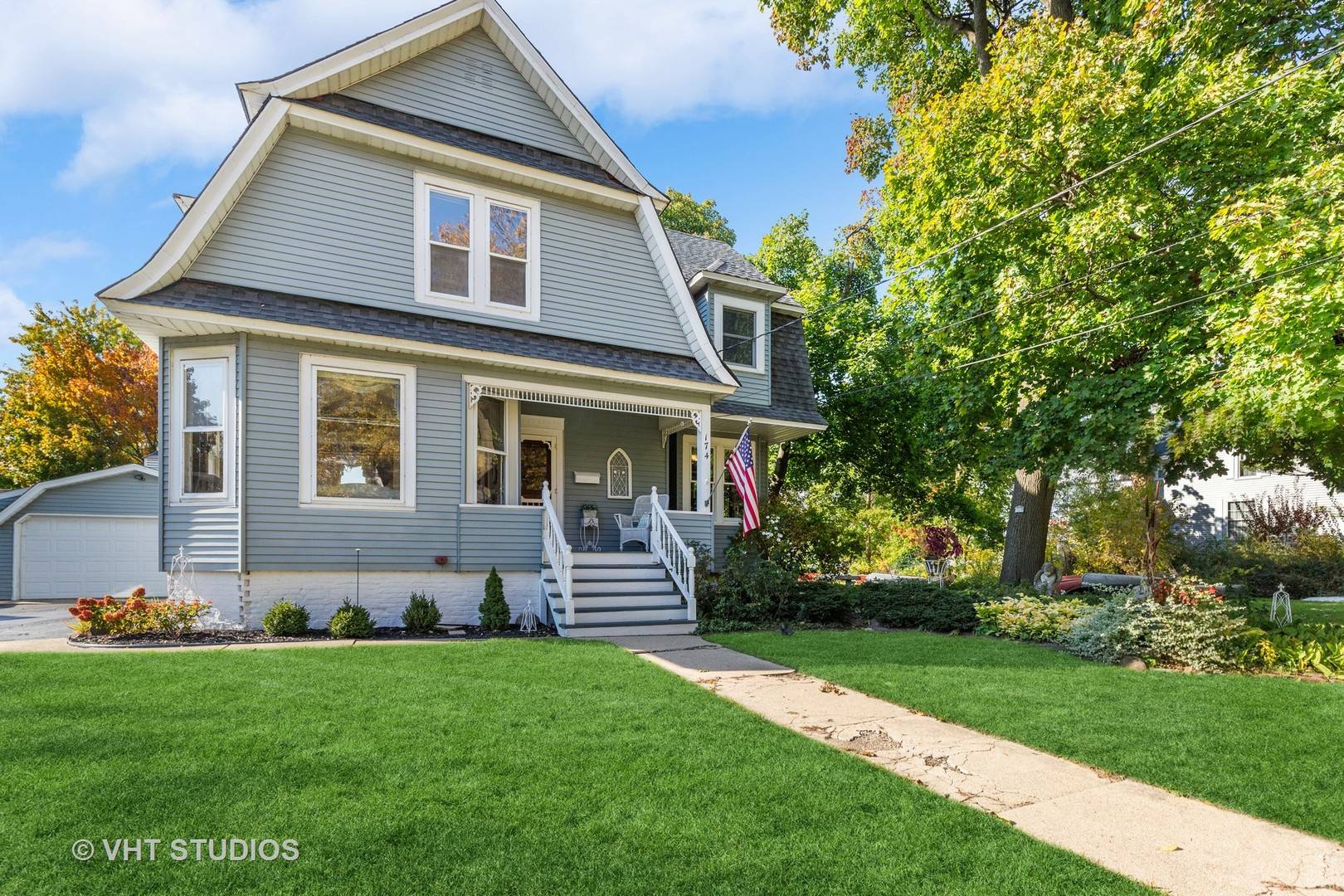 174 S Lake ST, Grayslake, IL 60030