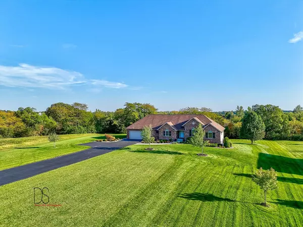 Marseilles, IL 61341,2320 Oakwood LN