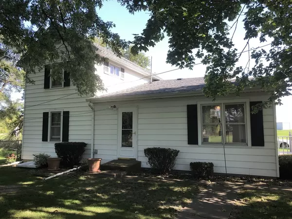 Chebanse, IL 60922,7968 S Sugar Island RD