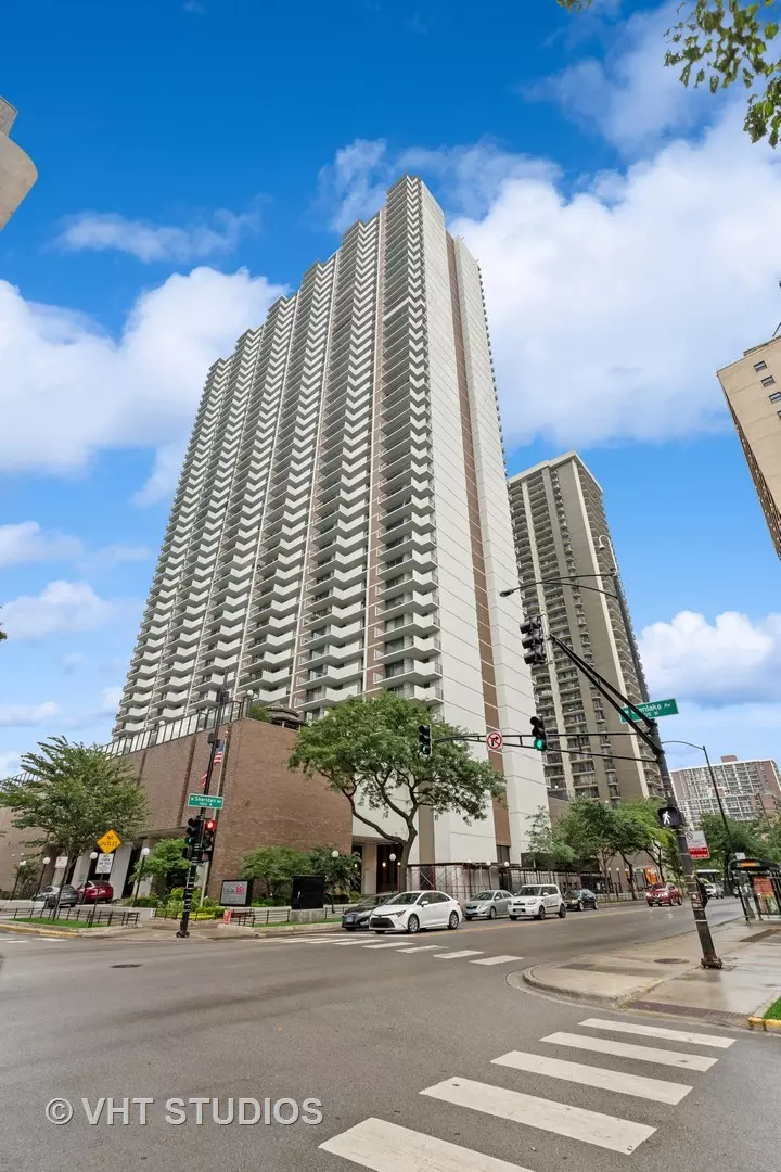 Chicago, IL 60660,6033 N Sheridan RD #10J