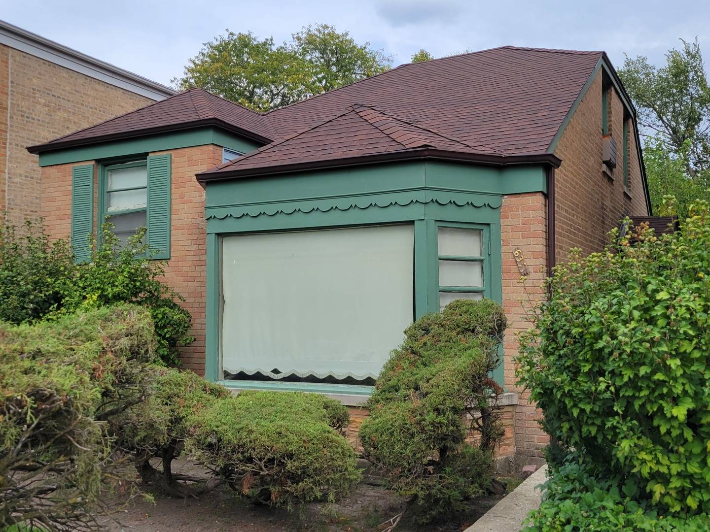 6311 N Lawndale AVE, Chicago, IL 60659