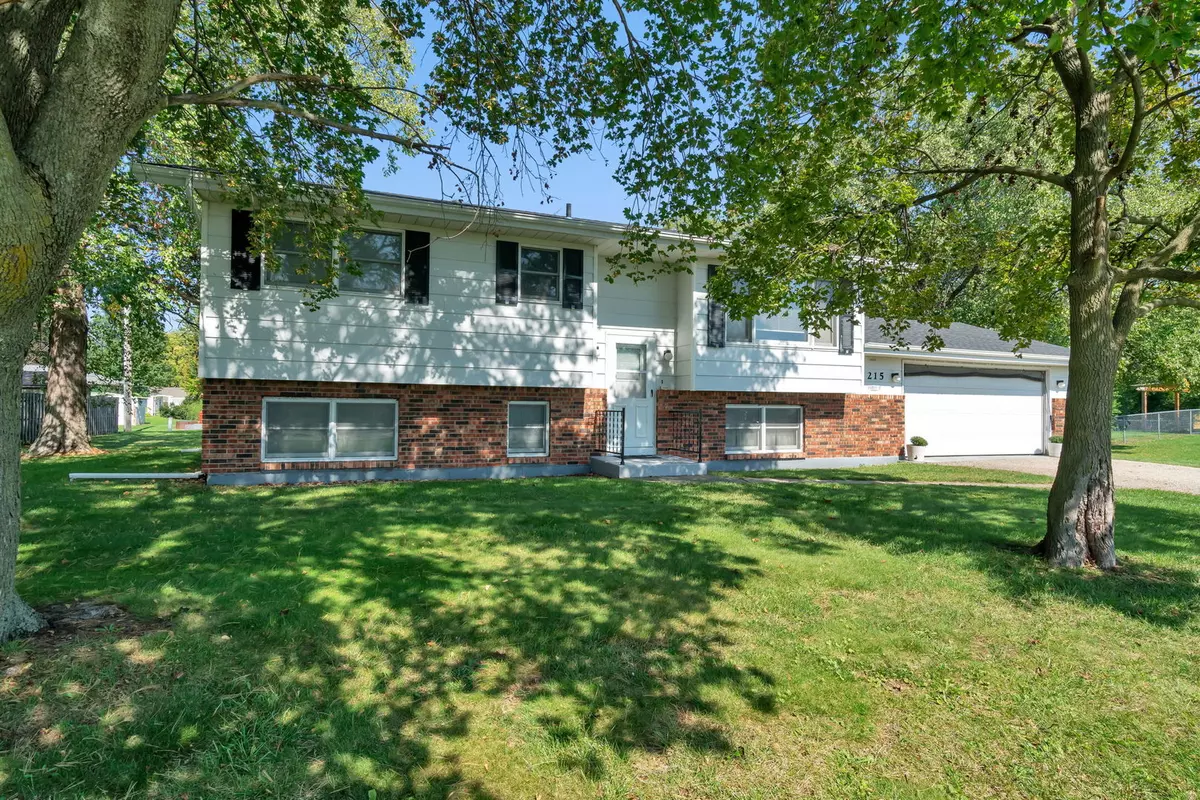 Gardner, IL 60424,215 E Parker ST
