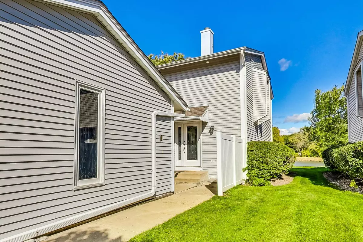 Deerfield, IL 60015,508 Sandpiper LN #0