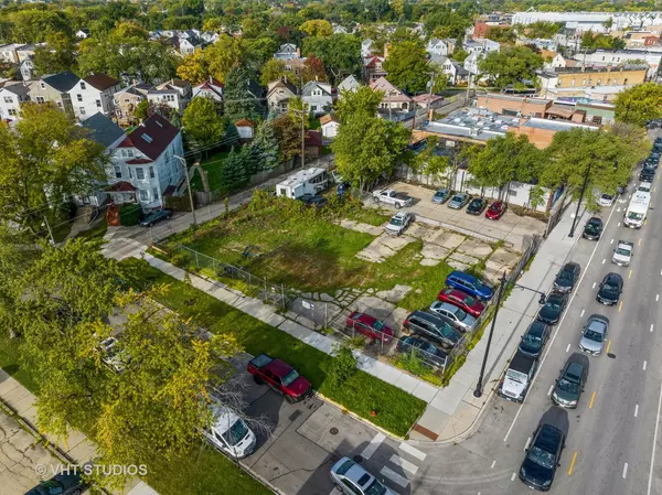 3532 N Milwaukee AVE, Chicago, IL 60641
