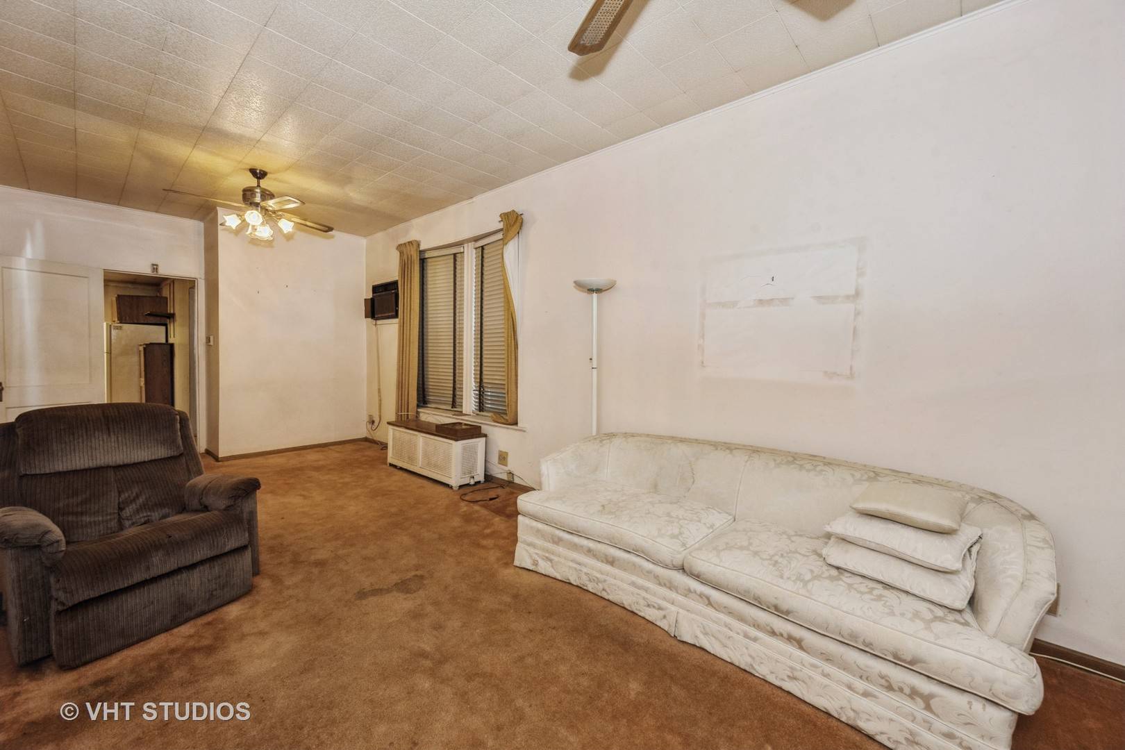 Chicago, IL 60637,743 E 69th PL