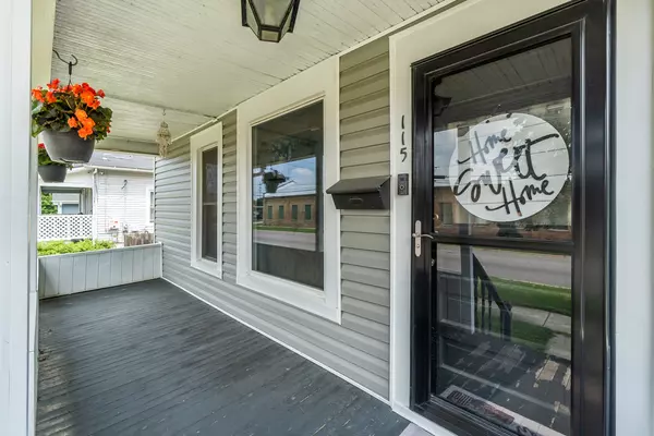 Aurora, IL 60506,115 N Highland AVE