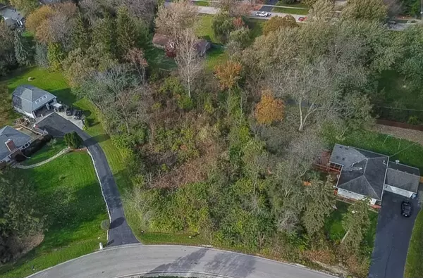 Downers Grove, IL 60516,2732 Northcrest DR