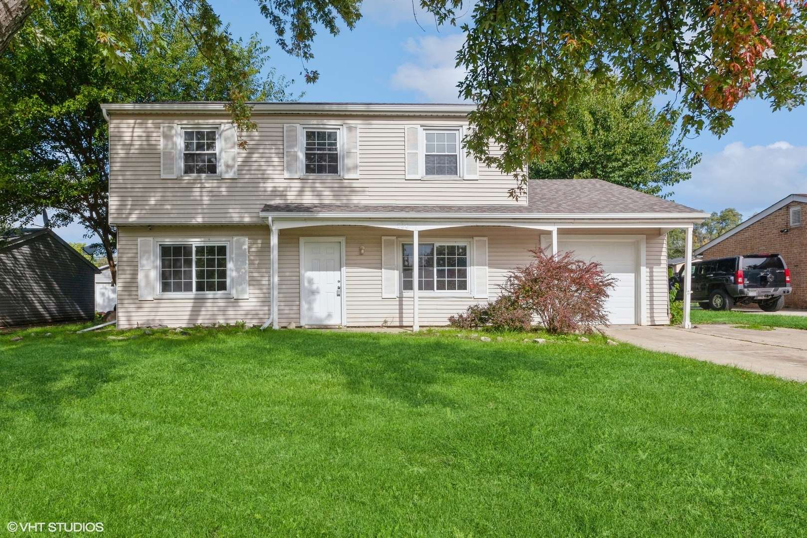 536 Redwood RD, Bolingbrook, IL 60440