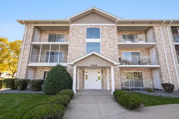 Orland Park, IL 60462,16036 Crystal Creek DR #3A