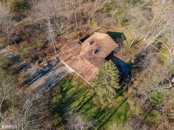 Richmond, IL 60071,9612 Hillandale RD