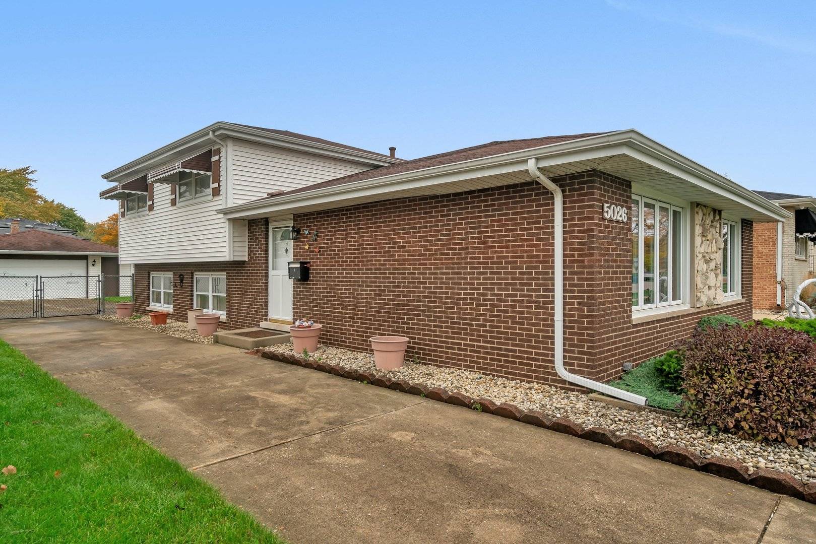 Alsip, IL 60803,5026 W 121st ST