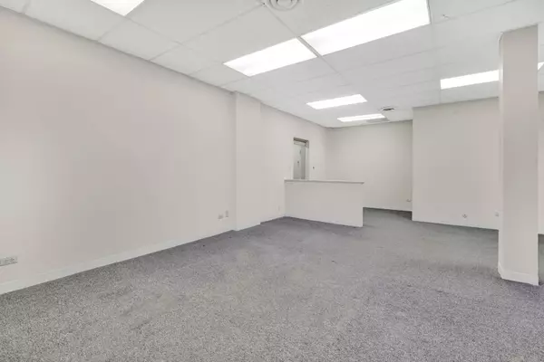 Glen Ellyn, IL 60137,999 N Main ST N