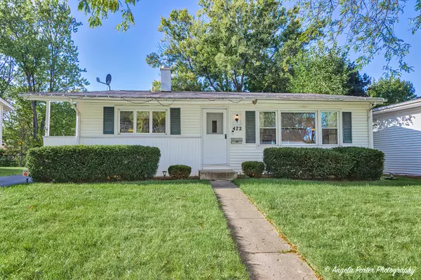 472 Navajo TRL, Buffalo Grove, IL 60089