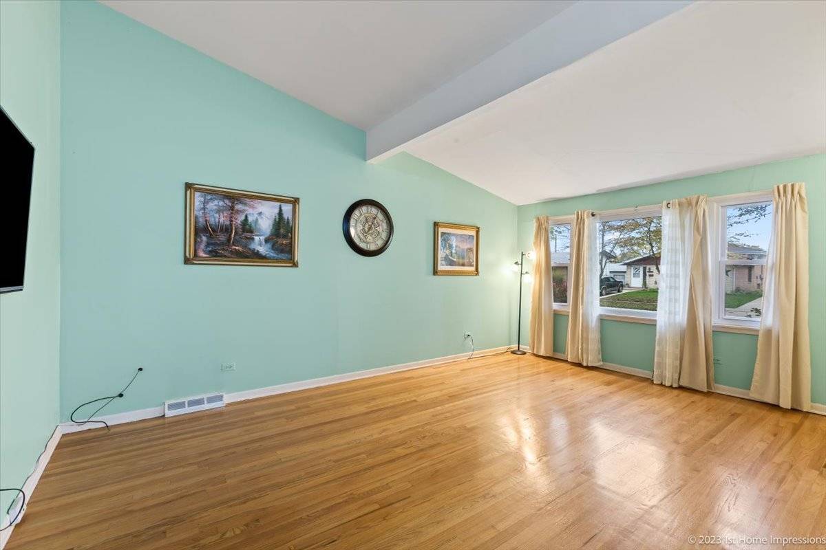 Alsip, IL 60803,4445 W Jean ST