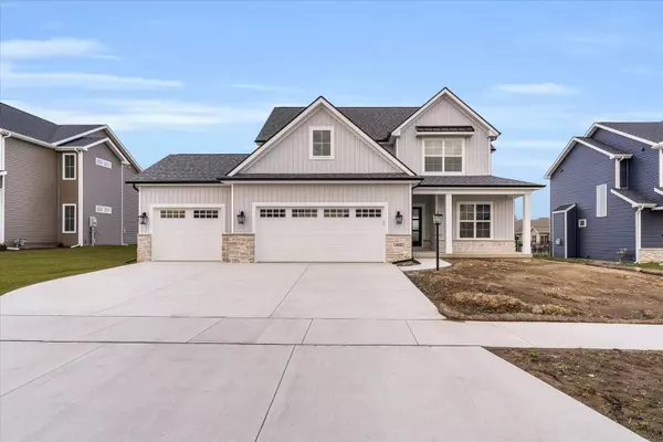 410 Sutton ST, Savoy, IL 61874