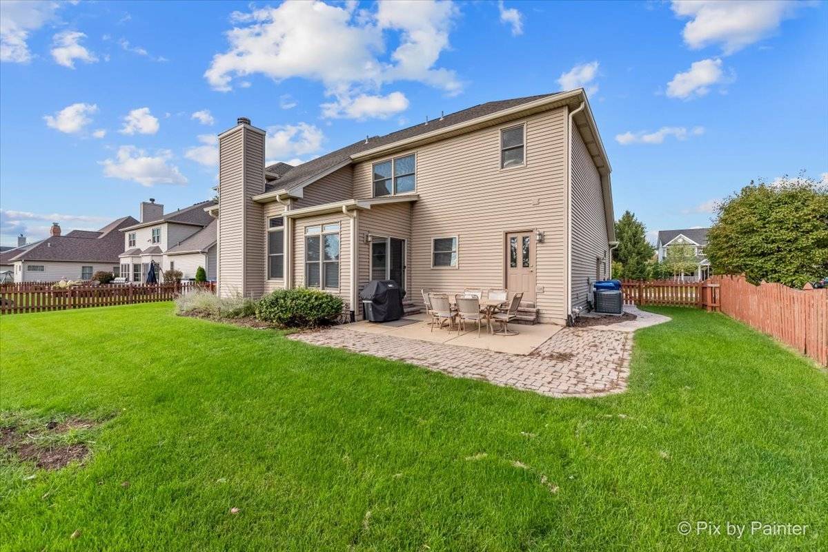 Elburn, IL 60119,861 Independence AVE