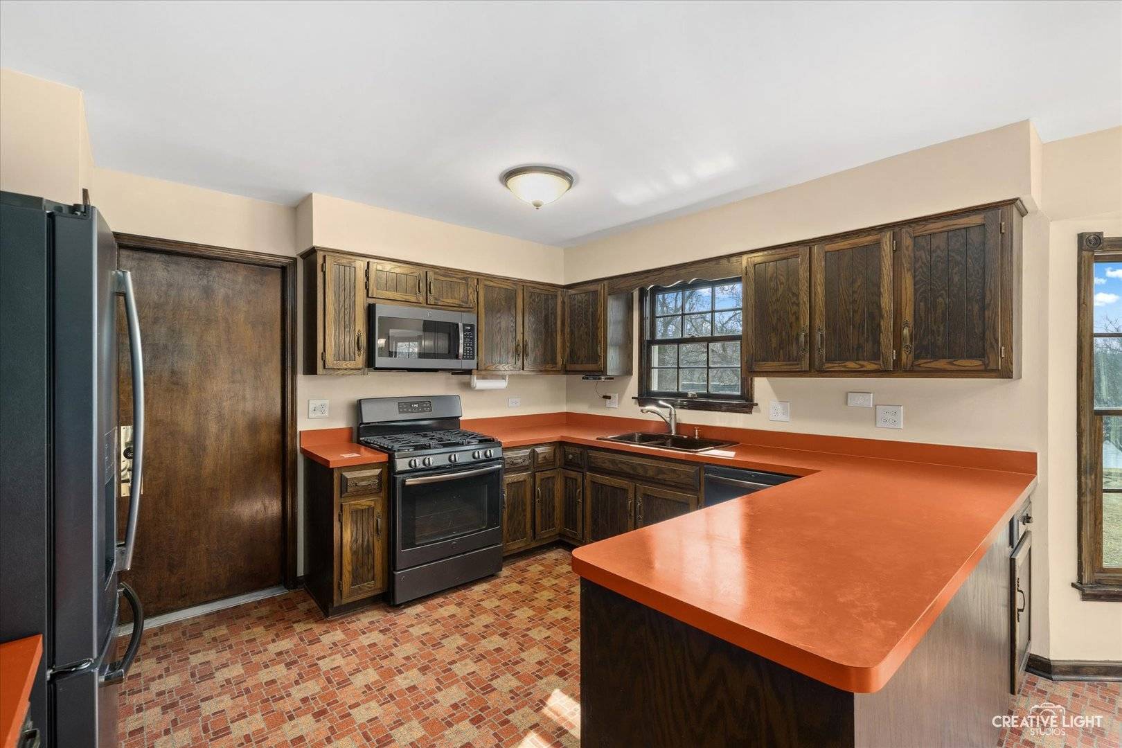 Sugar Grove, IL 60554,43W501 Scott RD