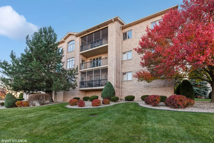 18350 Pine Ridge DR #3B, Tinley Park, IL 60477