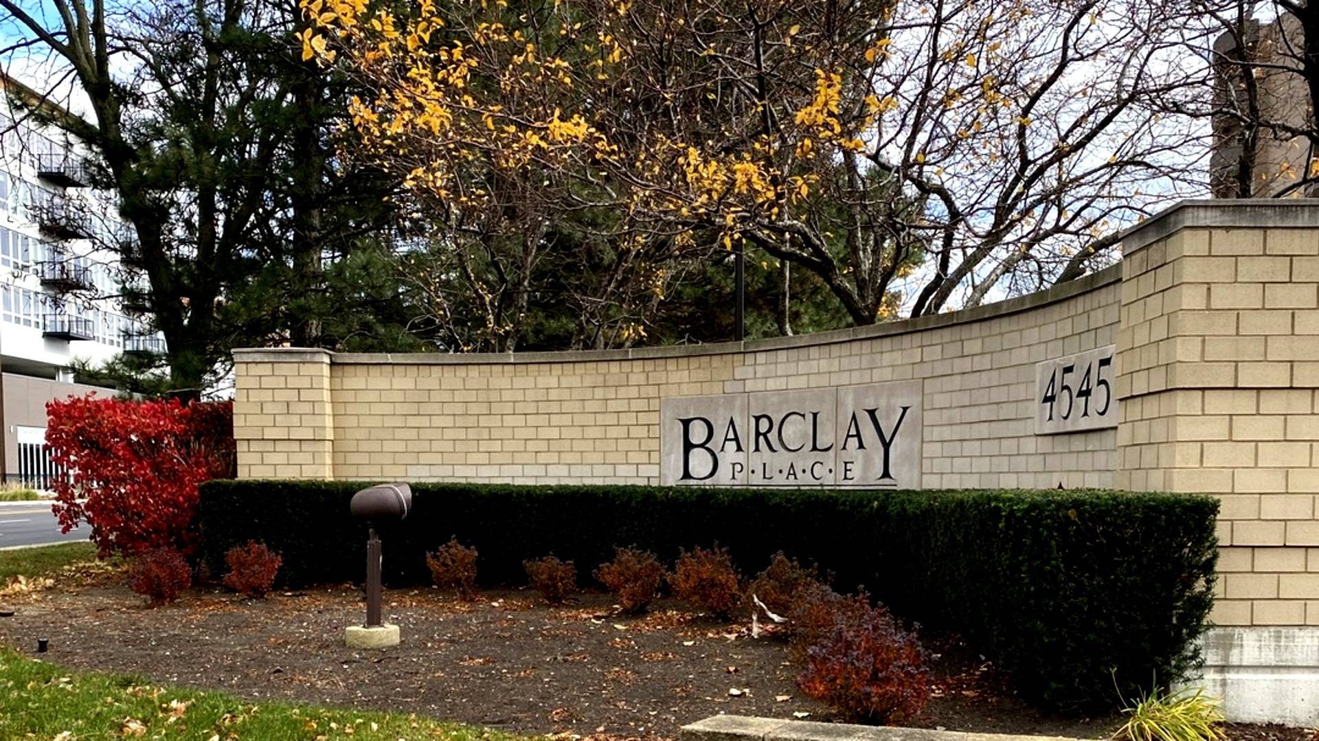 Lincolnwood, IL 60712,4545 W Touhy AVE #623W