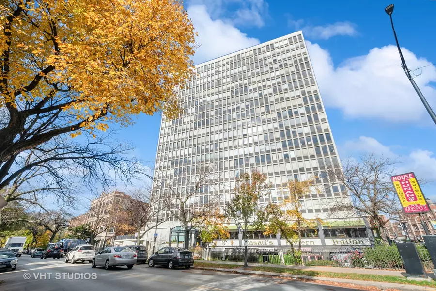 444 W Fullerton Pkwy #1601, Chicago, IL 60614