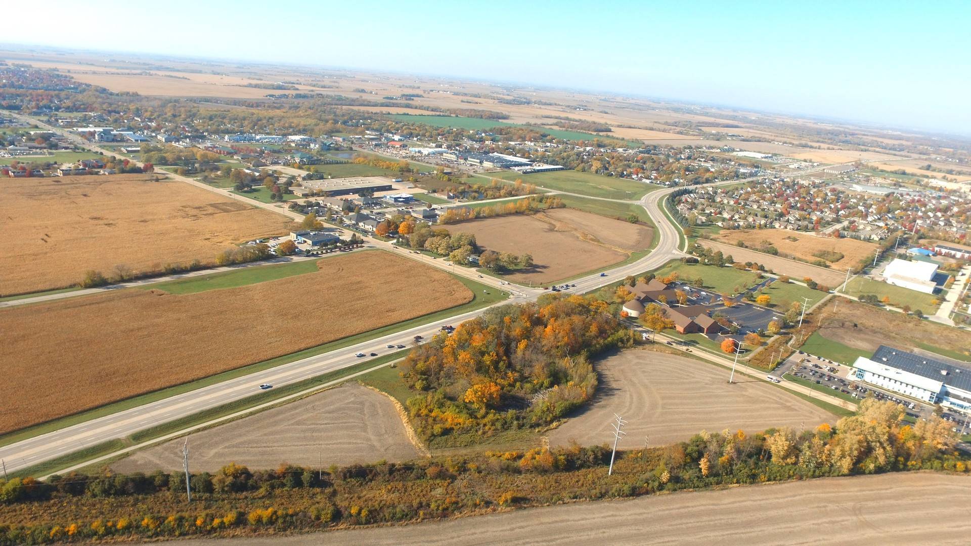 Sycamore, IL 60178,1452 Bethany RD