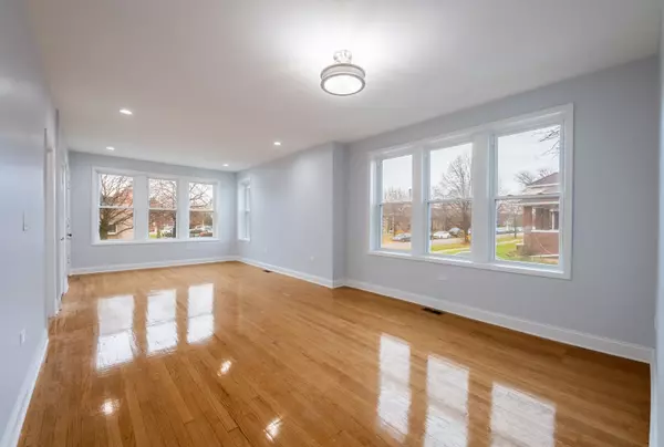 Cicero, IL 60804,2240 S 60th CT