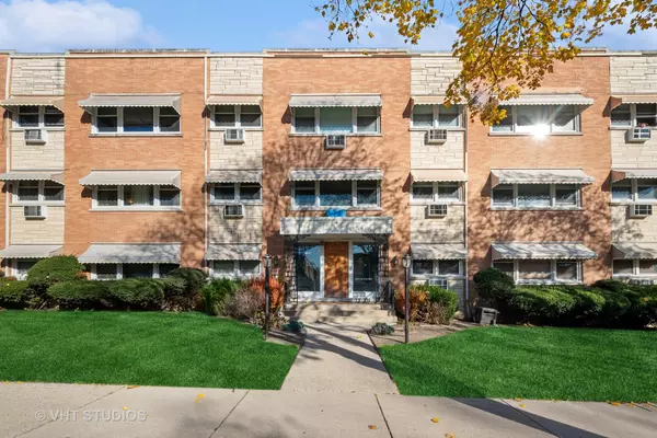 4820 Conrad ST #202, Skokie, IL 60077