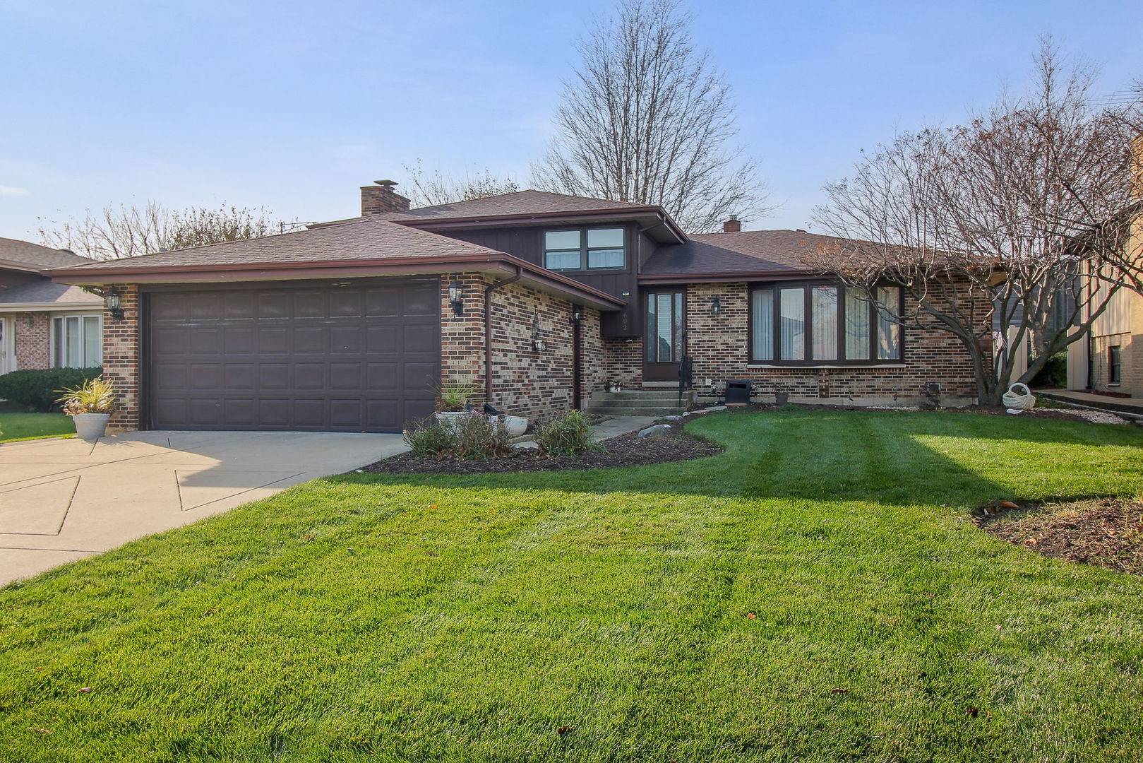 602 N Lawler AVE, Addison, IL 60101