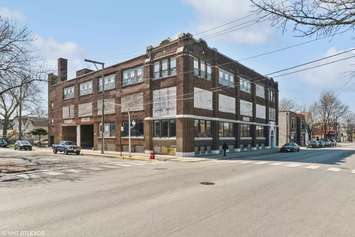 Chicago, IL 60609,1335 W 47TH ST