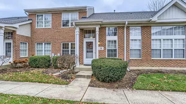 3 Carlton CT, Elmhurst, IL 60126