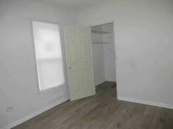 Chicago, IL 60643,1147 W 101st ST