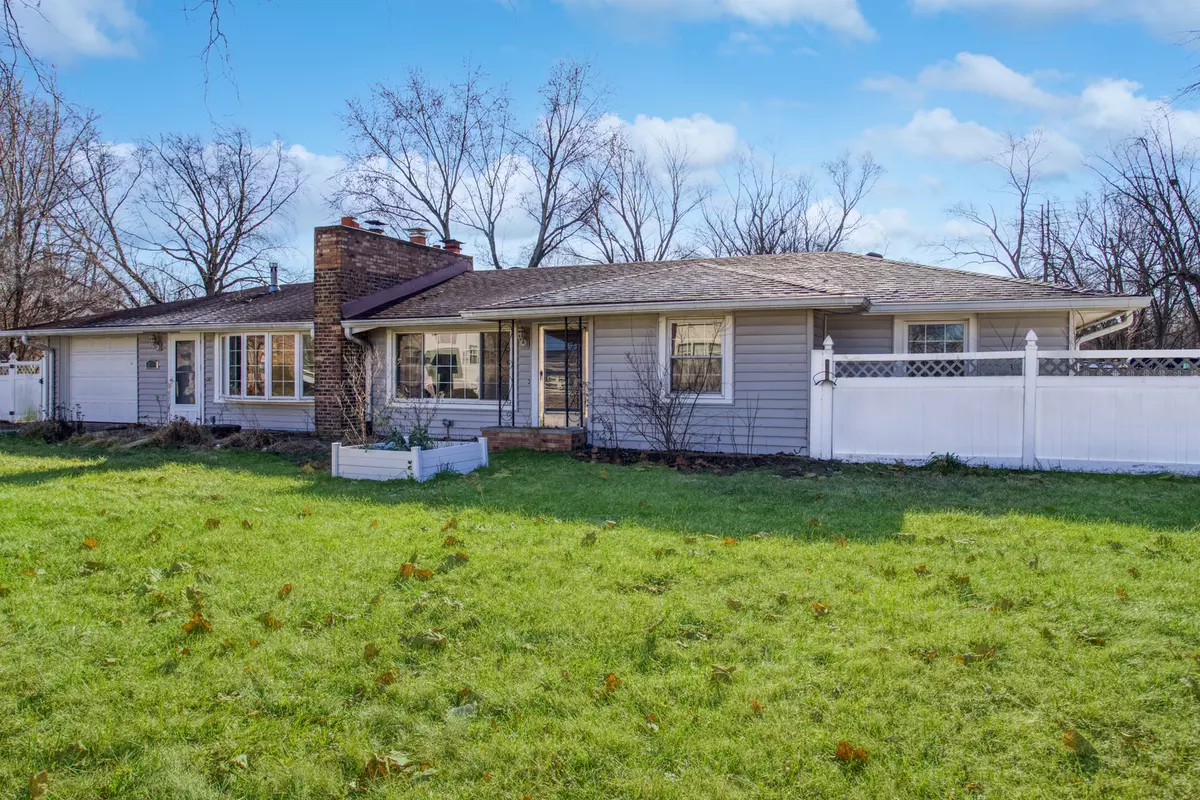 Steger, IL 60475,406 W 35th ST