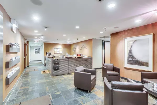 Chicago, IL 60611,212 E Ohio ST