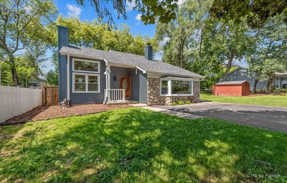 1113 Van Buren AVE, Wauconda, IL 60084