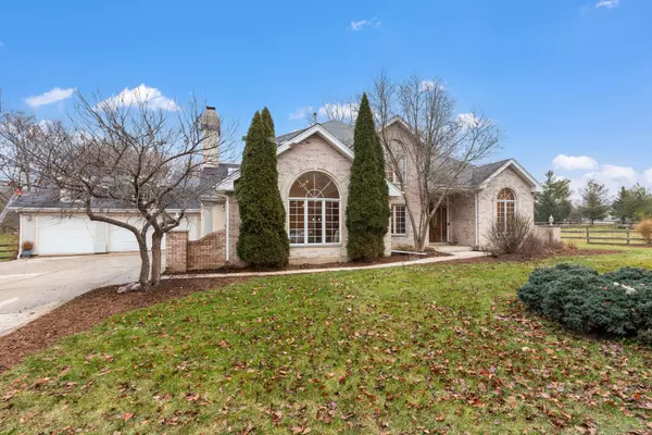 Barrington Hills, IL 60010,7 Raintree PL