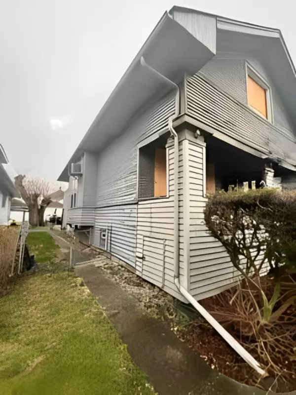 Chicago Heights, IL 60411,288 W 14th PL