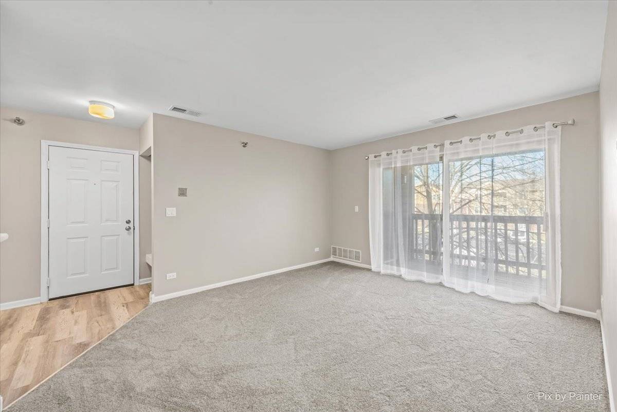 Bloomingdale, IL 60108,210 Glengarry DR #309
