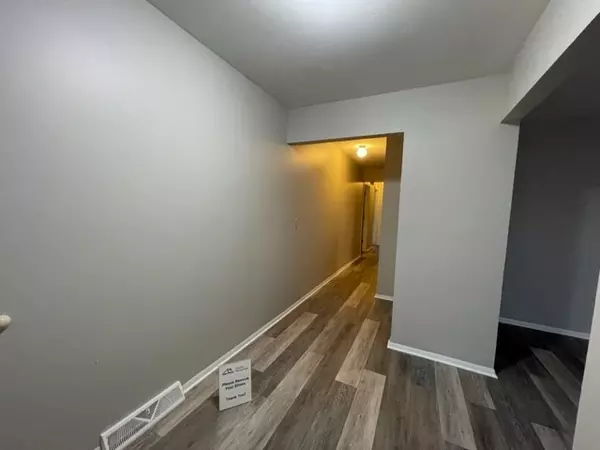 Montgomery, IL 60538,10 Ingleshire RD